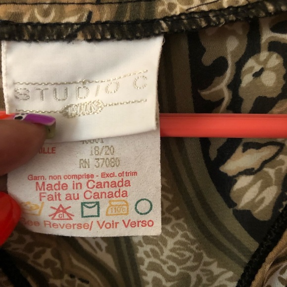 Studio C Women’s long sleeve Casual blouse, Greek-inspired print Size 18-20 - Picture 5 of 5